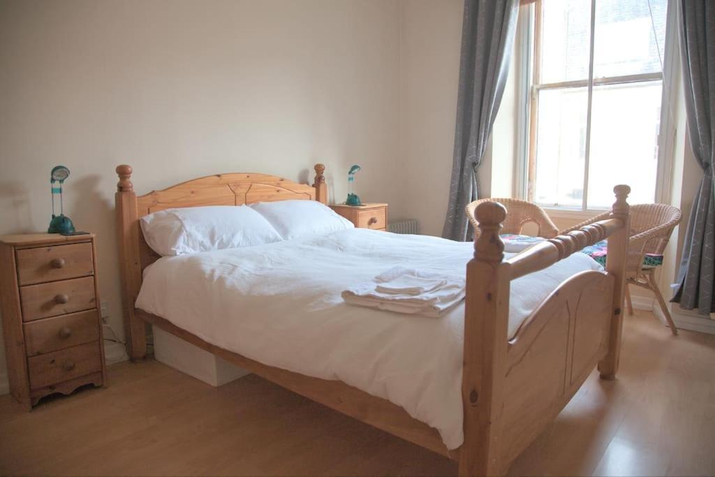 Ferienwohnung Cosy N Comfy Flat In Historic Heart Of EDI Exterior foto
